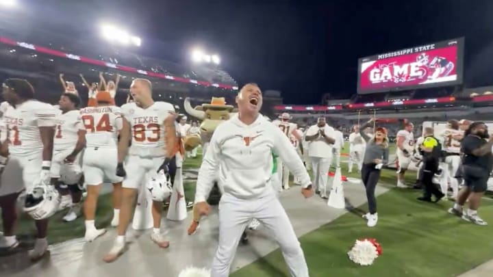 The Longhorns won 45-38 in overtime. The Longhorns won 45-38 in overtime.