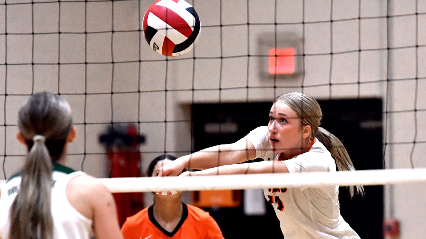 Texas high school volleyball playoffs 2025: Class 4A-1A matchups