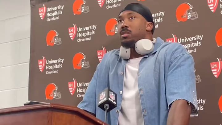 Garrett had 1.5 sacks in the Browns' 41-17 loss to the Ravens on Sunday. Garrett had 1.5 sacks in the Browns' 41-17 loss to the Ravens on Sunday.