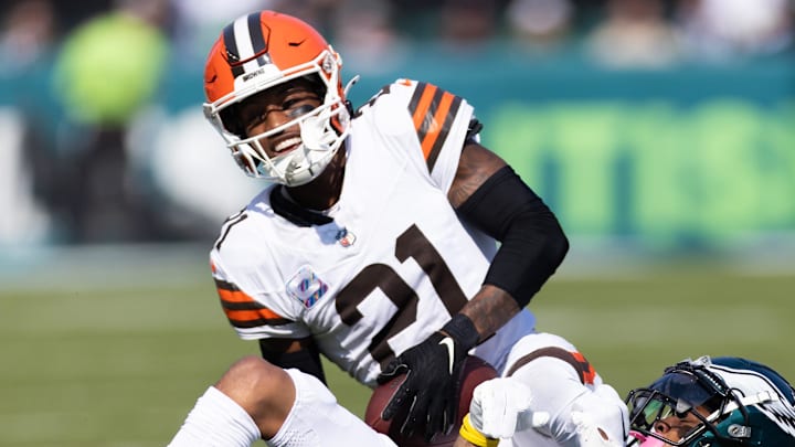 Browns Make Huge Denzel Ward Announcement Before Week 14 Showdown With  Steelers