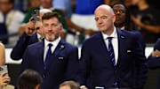 Alejandro Domínguez e Gianni Infantino, presidentes de Conmebol e Fifa, lado a lado