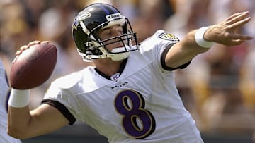 Kyle Boller throws a pass
