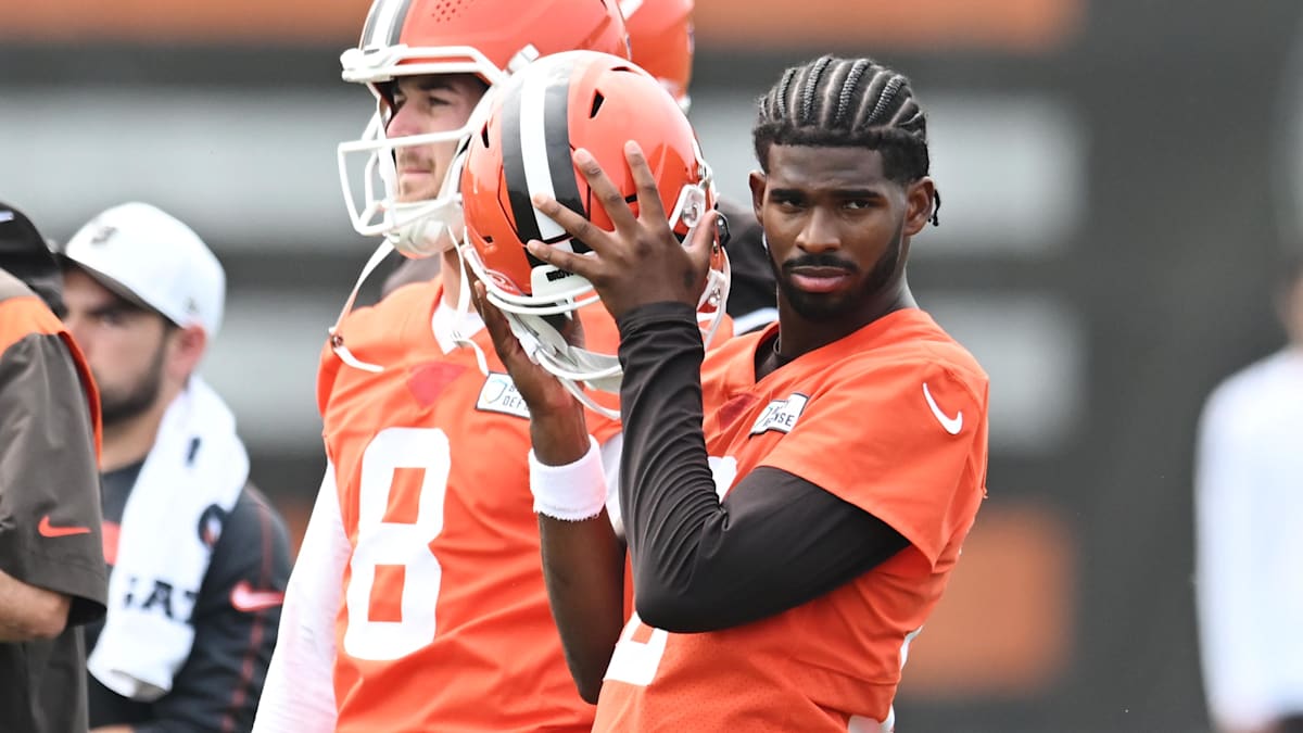 Browns' Shedeur Sanders posts cryptic midnight training video with QB  battle lyrics