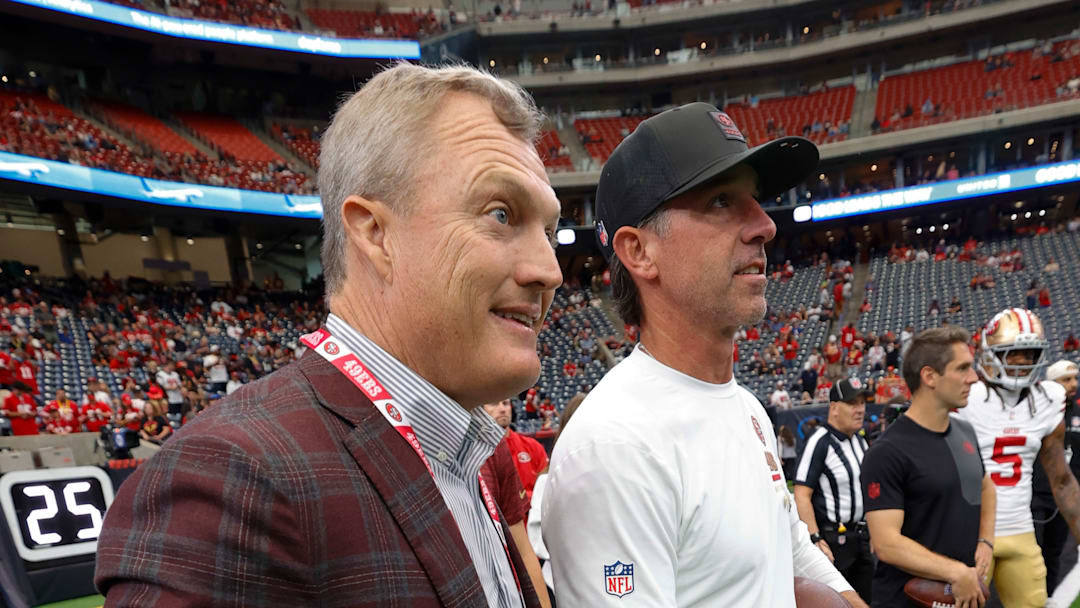San Francisco 49ers general manager John Lynch (L) and head coach Kyle Shanahan (R)