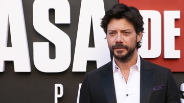 Álvaro Morte interpreta a "El Profesor" en la aclamada serie de Netflix 