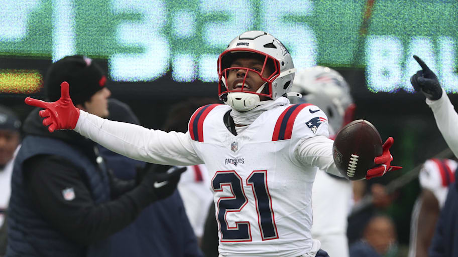 4 Free-Agent Fits Chiefs Would Love to See From Patriots | Yardbarker