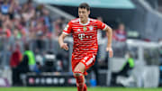 Benjamin Pavard sieht sich in der kommenden Saison als Innenverteidiger