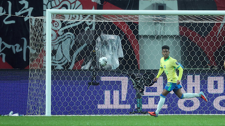 Estêvão foi destaque do jogo desta sexta