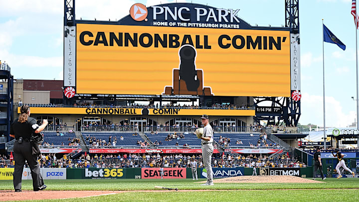 Colorado Rockies v Pittsburgh Pirates