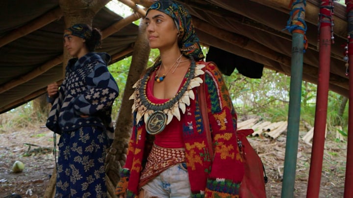 “The Die Is Cast” – With the biggest reward of the season on the line, one member of a newly established alliance hopes to earn the extra sustenance to propel themselves further in the game. Castaways’ advantages come into focus as the days left in the game dwindle. Then, one alliance member must decide if they should flip against one of their own at a jaw-dropping tribal council, on SURVIVOR, Wednesday, Dec. 10 (8:00-9:30 PM, ET/PT) on the CBS Television Network, and available to stream on