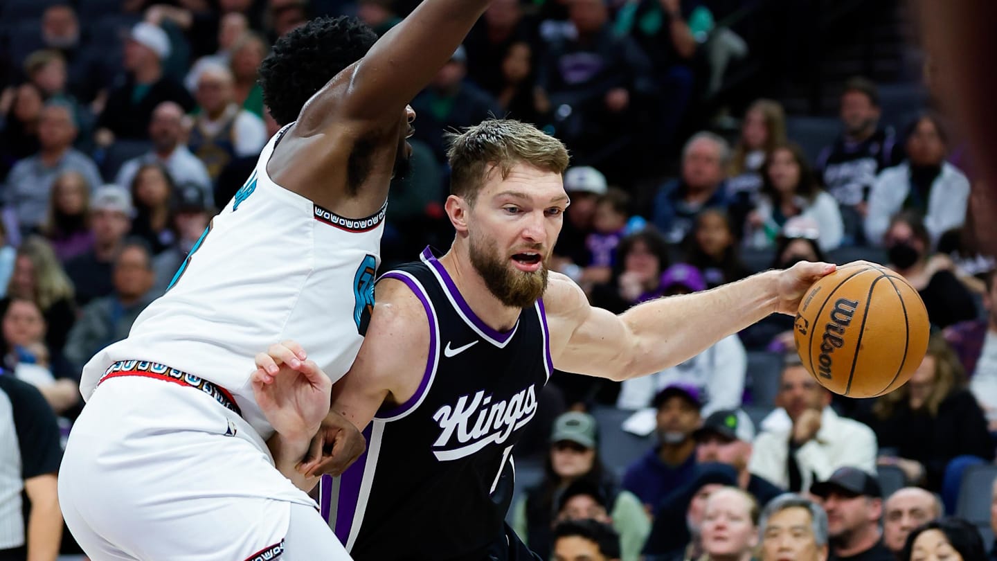 New Blockbuster Three-Team Trade Idea Sends Domantas Sabonis to Grizzlies, Hawks Add Young Power Forward
