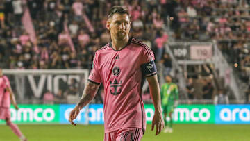 Lionel Messi debió abandonar el juego del Inter Miami y Nashville por una molestia muscular