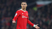 Cristiano Ronaldo está dispuesto a bajarse el salario para salir del Manchester United