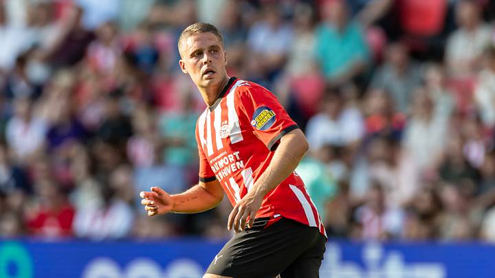 Joey Veerman wird mal wieder in Dortmund gehandelt