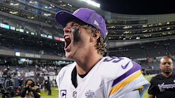 Minnesota Vikings v Chicago Bears