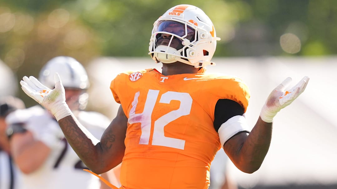 Tennessee defensive tackle Tyre West Tennessee defensive tackle Tyre West