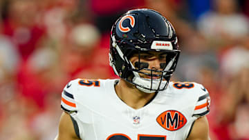 Aug 22, 2025; Kansas City, Missouri, USA; Chicago Bears tight end Cole Kmet (85) gets set before the snap during the first half against the Kansas City Chiefs at GEHA Field at Arrowhead Stadium. Mandatory Credit: Jay Biggerstaff-Imagn Images