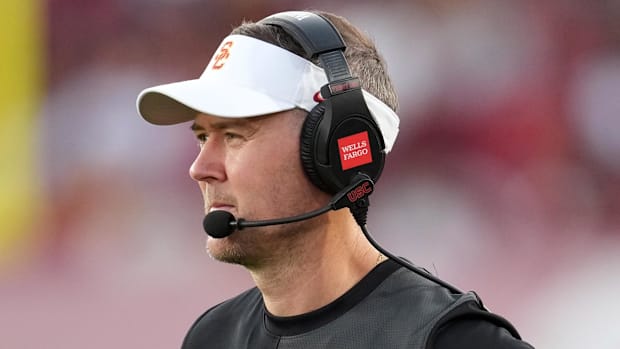 USC trojans lincoln riley college football playoff big ten Recruiting Transfer NIL Khalil Terry Duvay Williams UCLA Bruins 