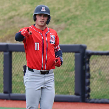University of Arizona outfielder Aaron Walton