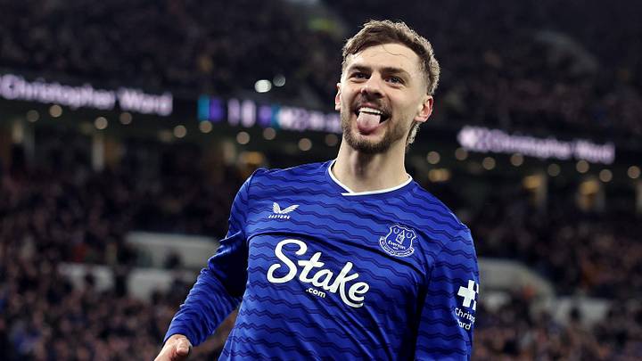 Everton v Burnley - Premier League