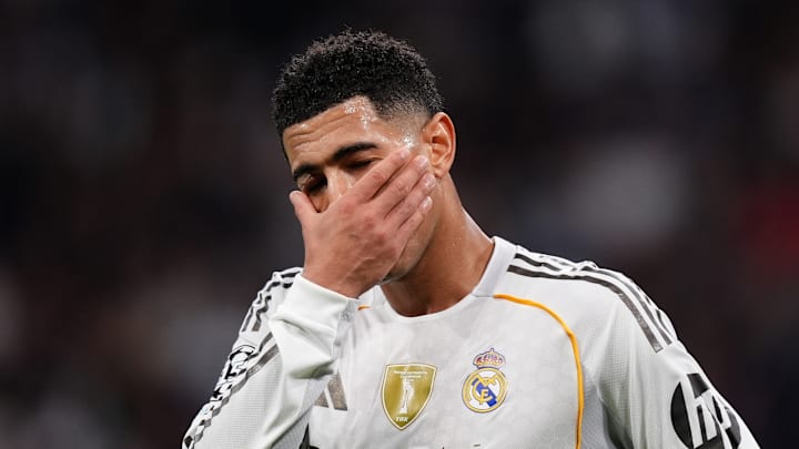 Jude Bellingham et son club traversent une période de crise. Jude Bellingham et son club traversent une période de crise.