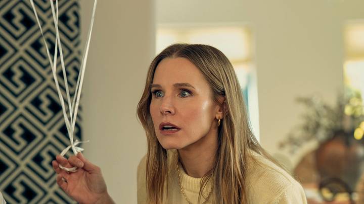 Nobody Wants This. Kristen Bell as Joanne in episode 203 of Nobody Wants This