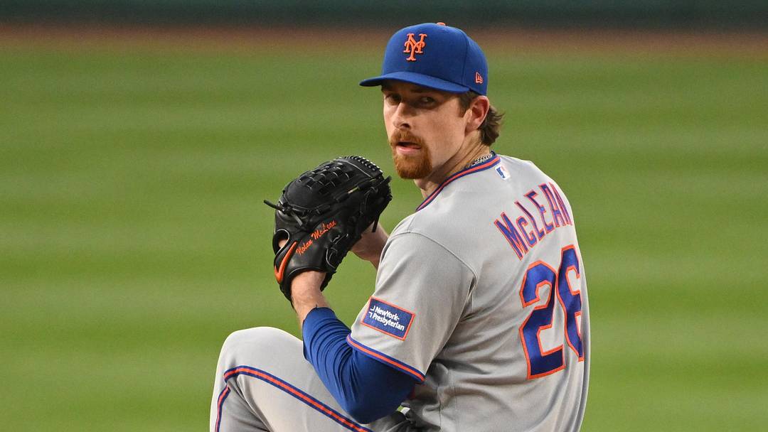 New York Mets starting pitcher Nolan McLean (26) throws a pitch against the Washington Nationals during the first inning at Nationals Park.