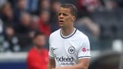 Timothy Chandler bleibt der Eintracht treu