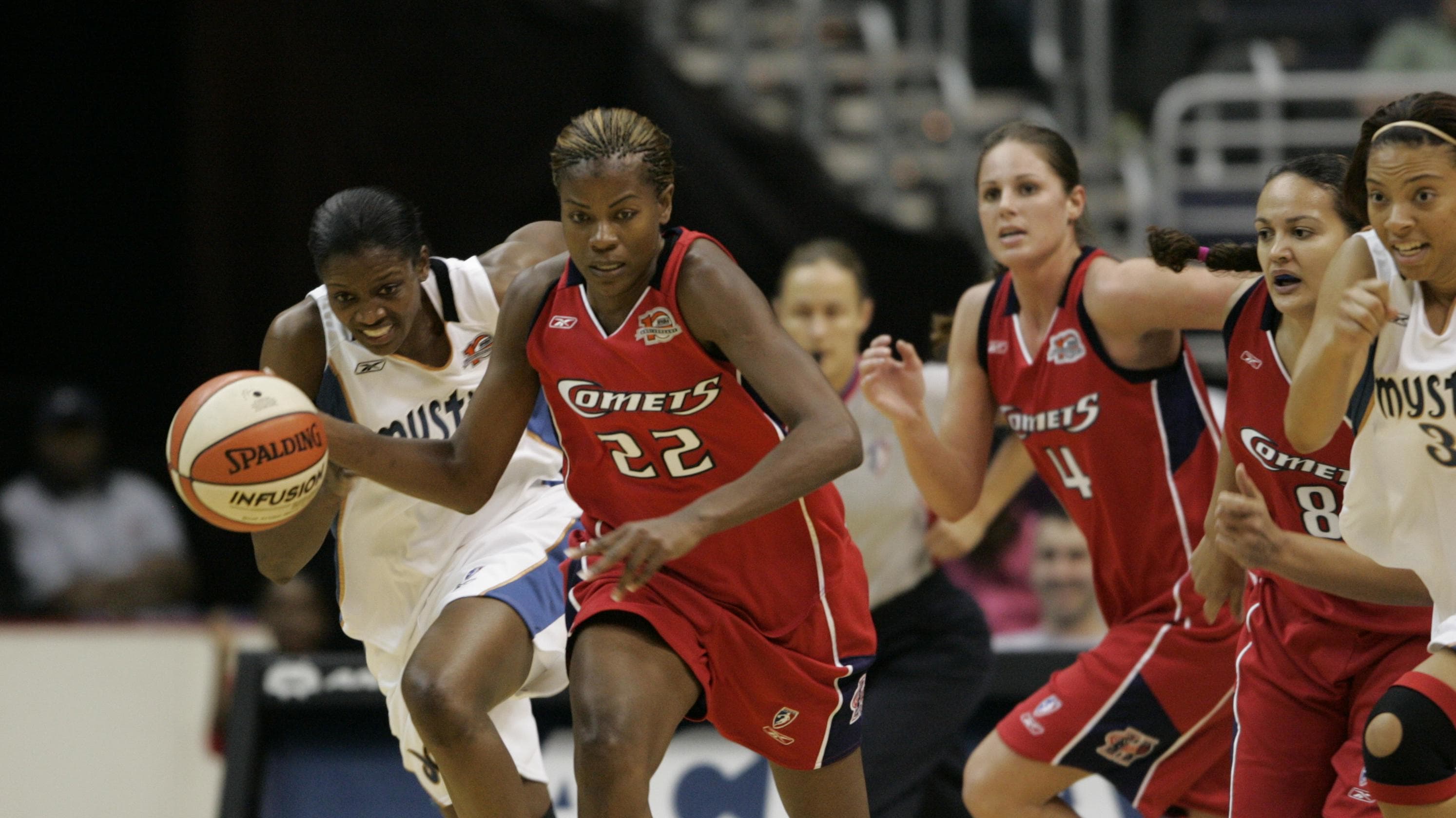 Rockets Owner Tilman Fertitta Interested in Bringing WNBA Back to Houston