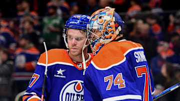 Tampa Bay Lightning v Edmonton Oilers