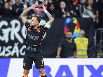 Empréstimo de Maycon está em reta final