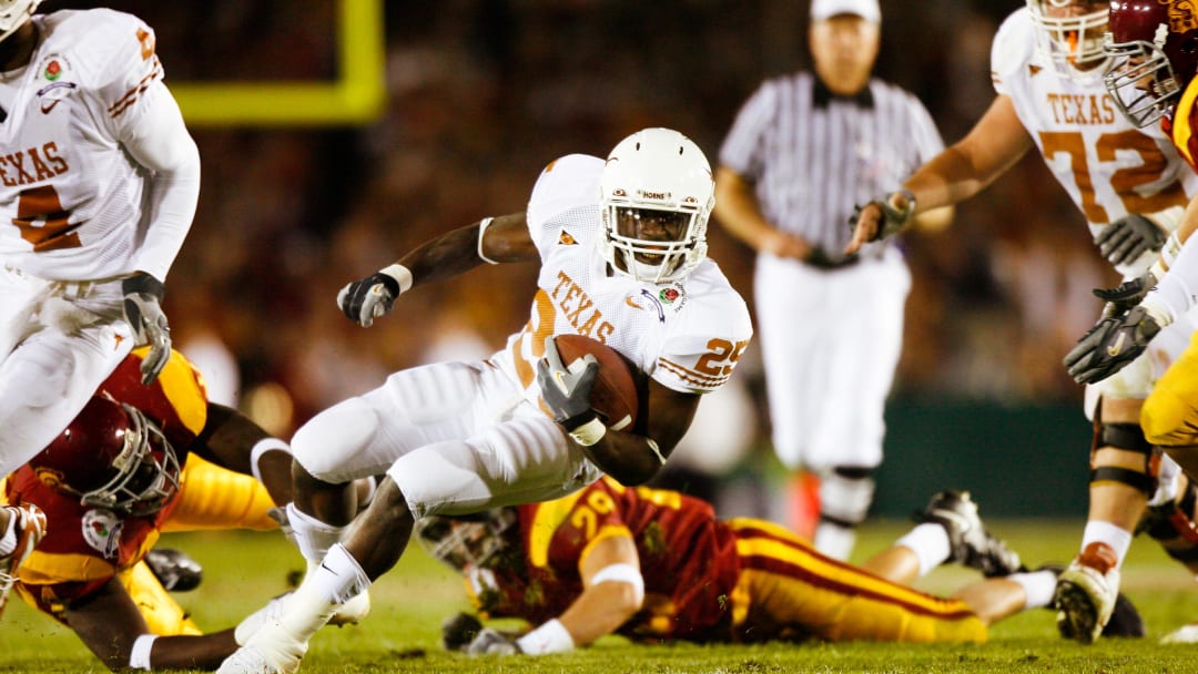 Jan 4, 2006; Pasadena, CA, USA: FILE PHOTO; Texas Longhorns running back Jamaal Charles (25) in action against the Southern California Trojans during the 2006 Rose Bowl at the Rose Bowl. The Longhorns defeated the Trojans 41-38. Mandatory Credit: Richard Mackson-USA TODAY Network