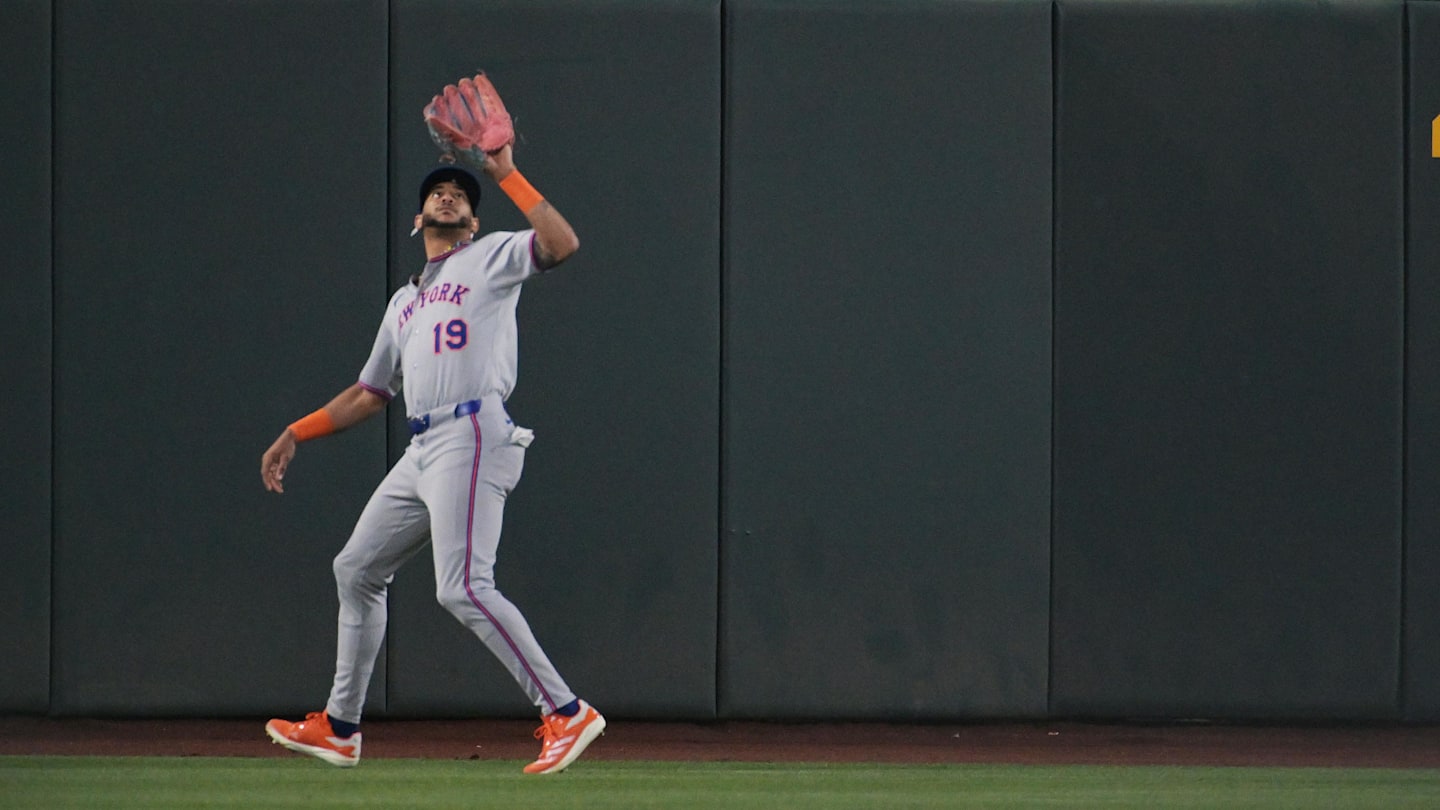 New York Mets lose center fielder Jose Siri to injury