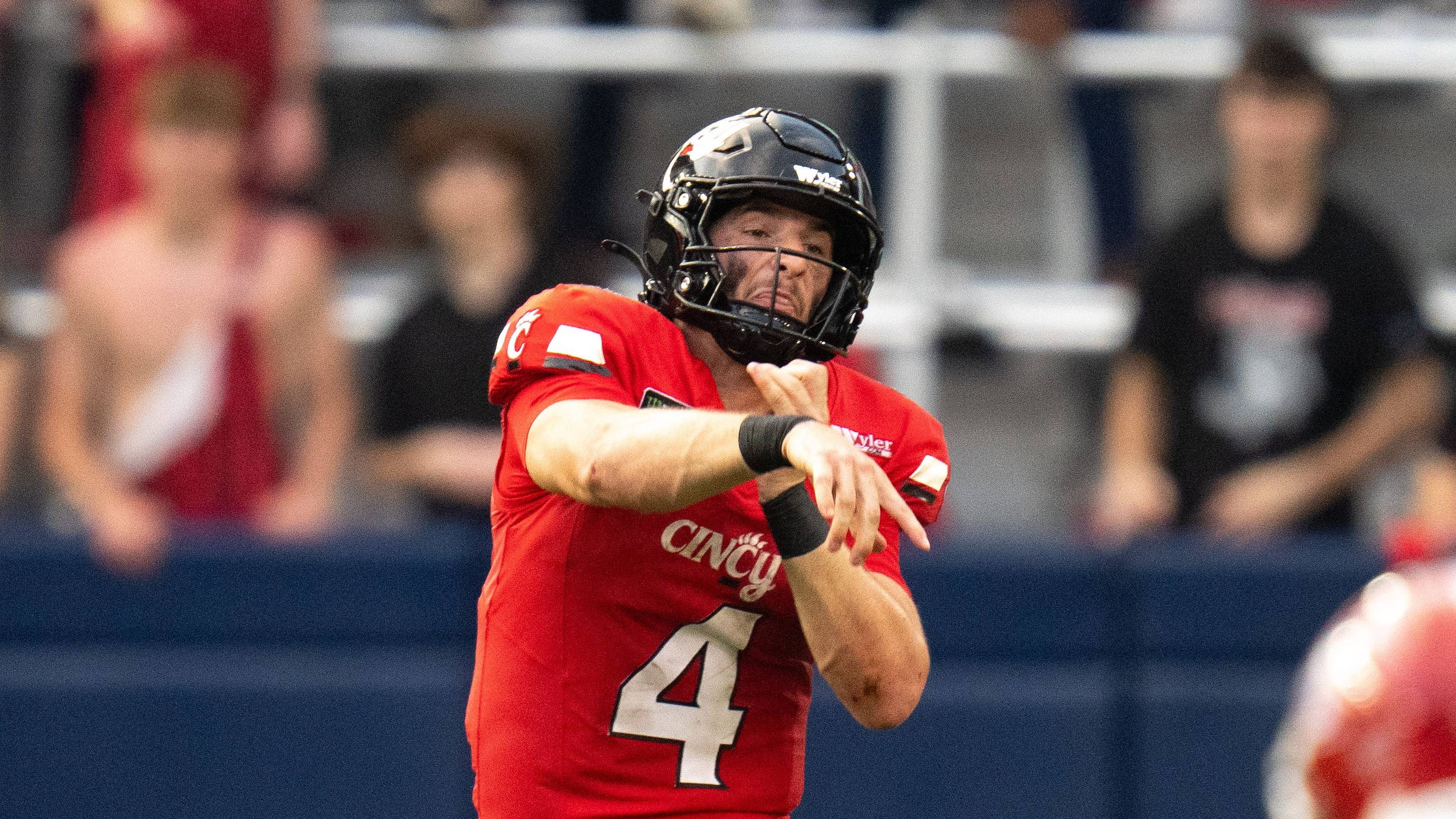 Bearcats Football Leaders Discuss Nipp At Night Battle Against Kansas State