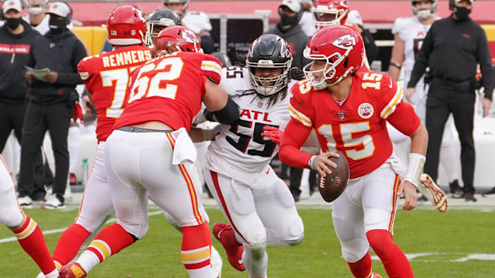 Dec 27, 2020; Kansas City, MO, USA; Kansas City Chiefs quarterback Patrick Mahomes (15) runs the ball against the Atlanta Falcons in the second half at Arrowhead Stadium. Mandatory Credit: Denny Medley-Imagn Images