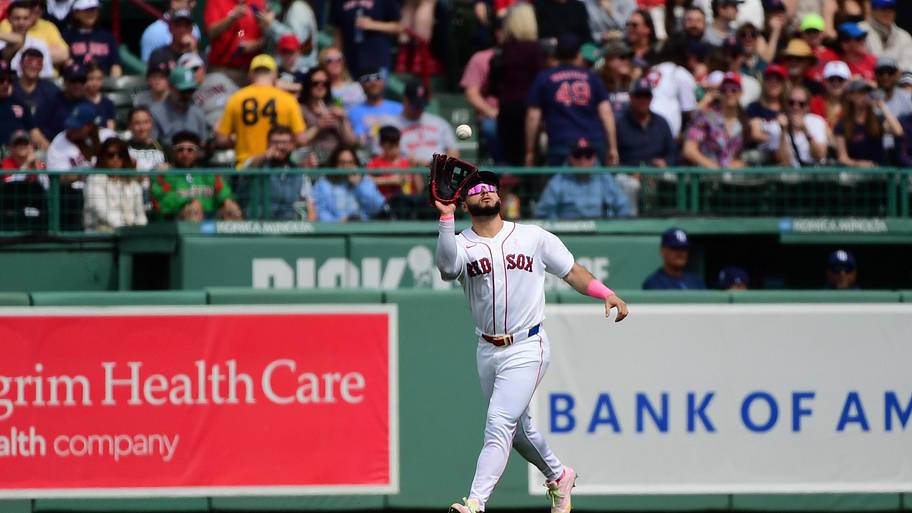 Boston Red Sox right fielder Wilyer Abreu (52) makes a catch for an out