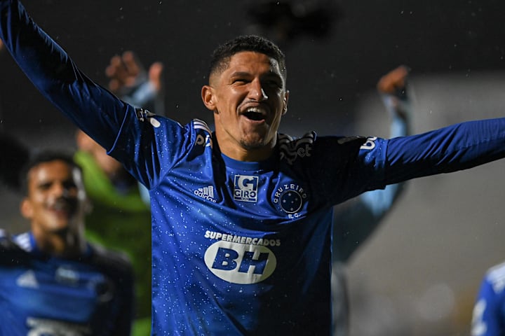 Cruzeiro é o campeão da Série B 2022.