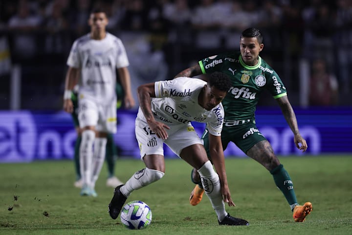 Gabriel Inocêncio, lateral do Santos