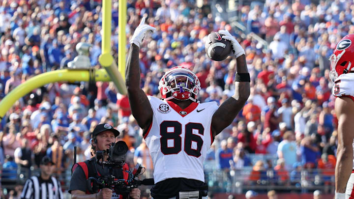 Nov 1, 2025; Jacksonville, Florida, USA; Georgia Bulldogs wide receiver Dillon Bell (86) celebrates a touchdown in the first quarter against the Florida Gators at EverBank Stadium. Mandatory Credit: Matt Pendleton-Imagn Images Nov 1, 2025; Jacksonville, Florida, USA; Georgia Bulldogs wide receiver Dillon Bell (86) celebrates a touchdown in the first quarter against the Florida Gators at EverBank Stadium. Mandatory Credit: Matt Pendleton-Imagn Images