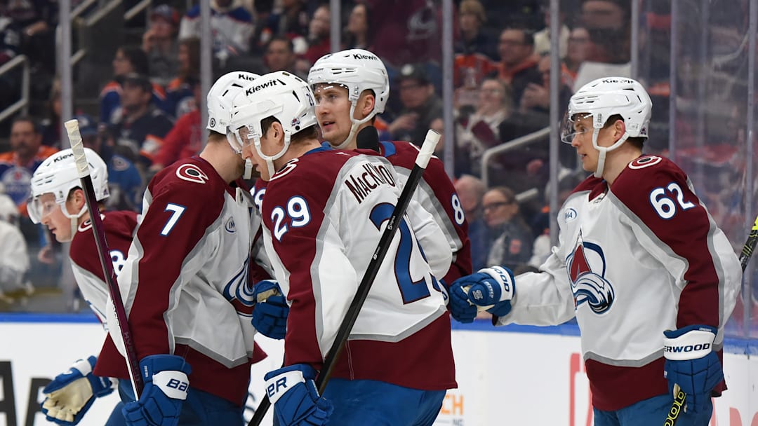 Colorado Avalanche v Edmonton Oilers