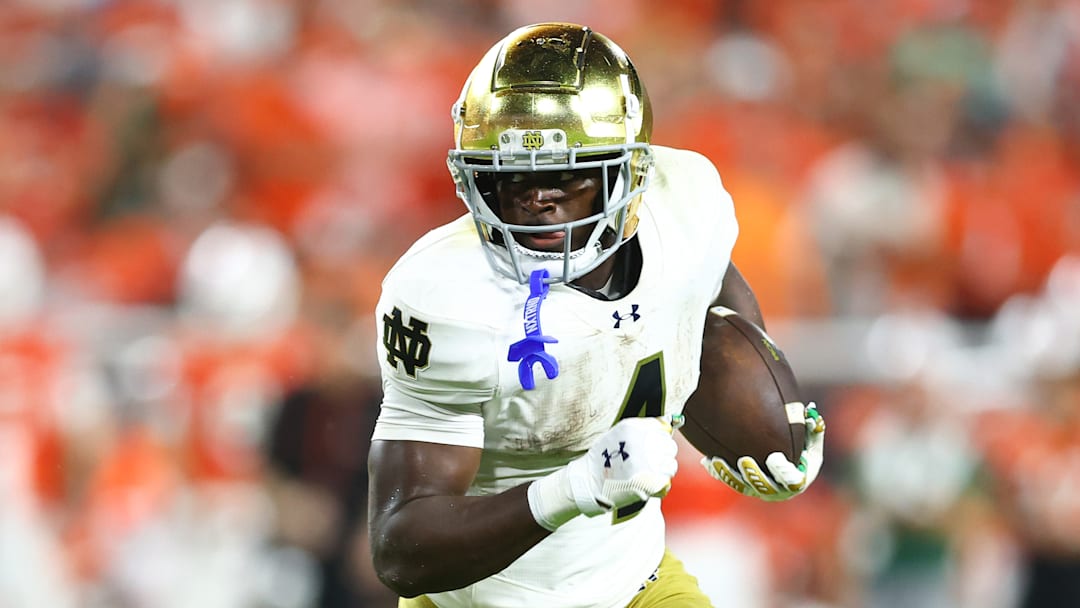 Notre Dame Fighting Irish running back Jeremiyah Love