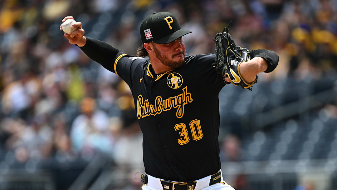 Arizona Diamondbacks v Pittsburgh Pirates