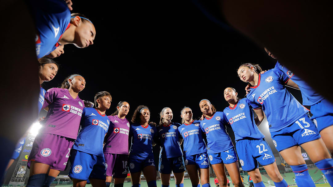 Santos Laguna v Cruz Azul - Torneo Clausura 2024 Liga MX Femenil