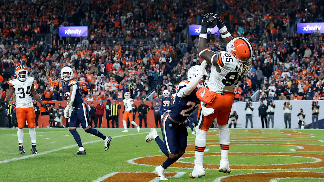Cleveland Browns v Denver Broncos