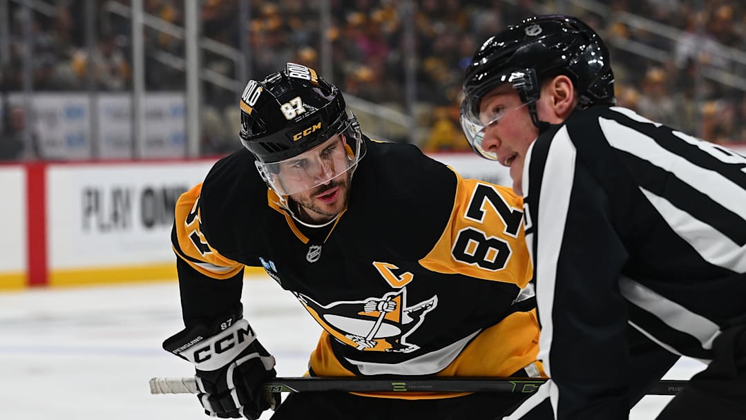 Boston Bruins v Pittsburgh Penguins