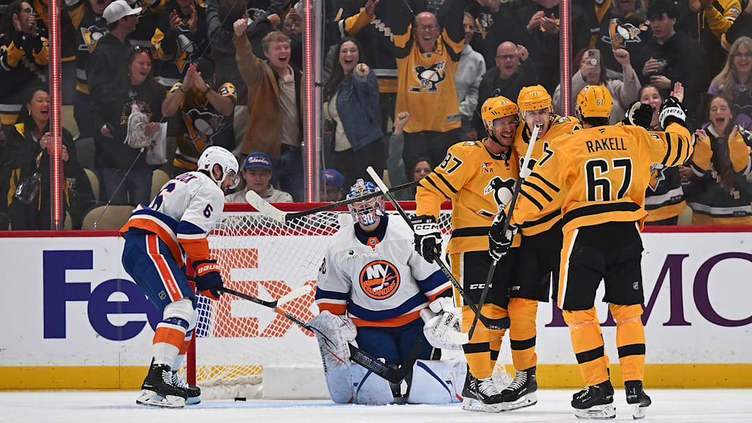 New York Islanders v Pittsburgh Penguins