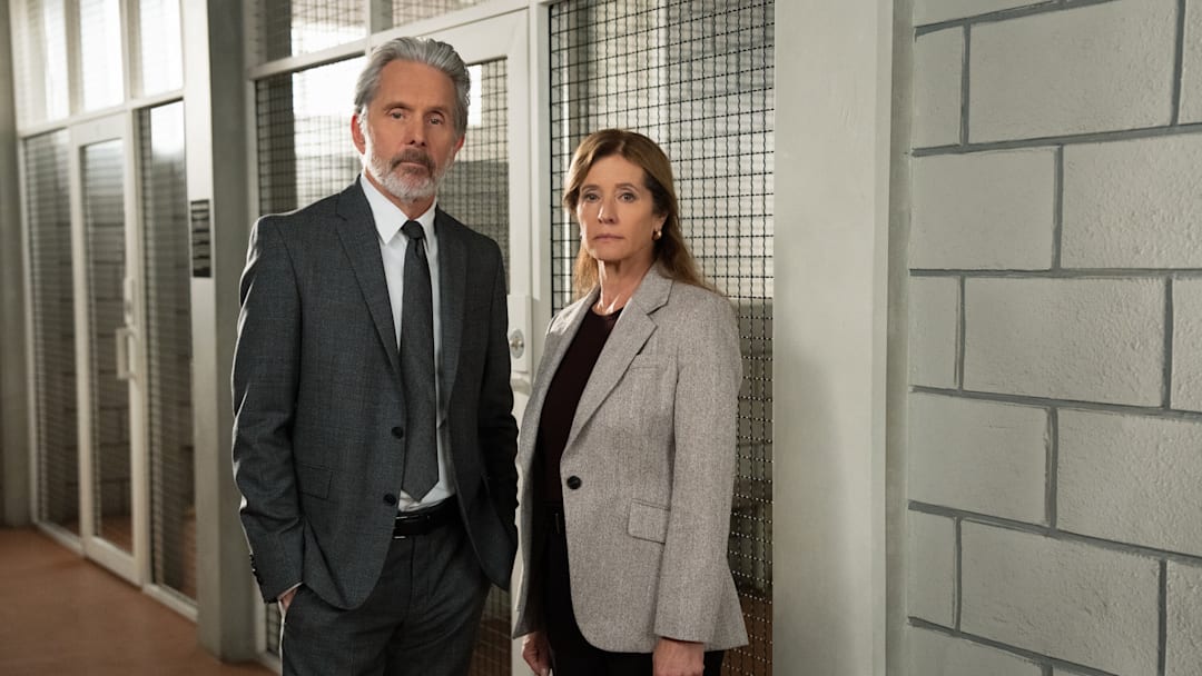 “DEAL WITH THE DEVIL” - CBS Original Series NCIS, scheduled to air TUESDAY, MAY 5 (8:00 PM ET/PT) Pictured (L-R):Gary Cole as Alden Parker, Nancy Travis as Navy Vice Admiral Harriet Parker Photo: Robert Voets/CBS ©2026 CBS Broadcasting, Inc. All Rights Reserved.