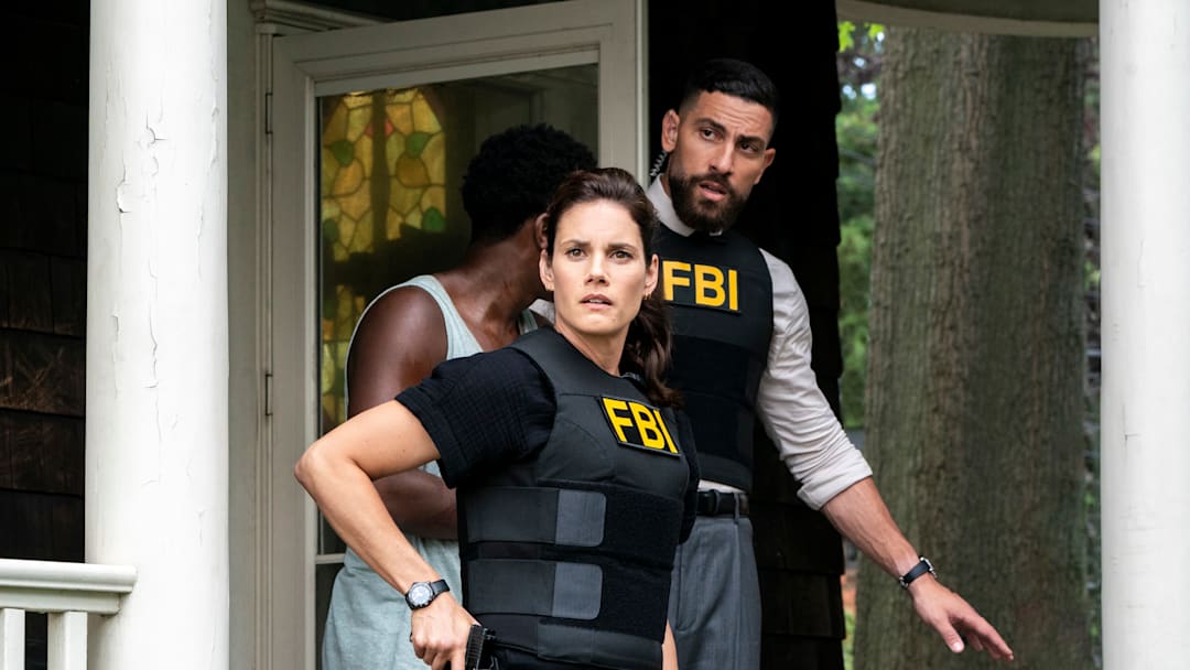 “Takeover” – FBI. Pictured (L-R): Missy Peregrym as Special Agent Maggie Bell and Zeeko Zaki as Special Agent Omar Adom ‘OA’ Zidan. Photo: Bennett Raglin/CBS ©2025 CBS Broadcasting, Inc. All Rights Reserved.