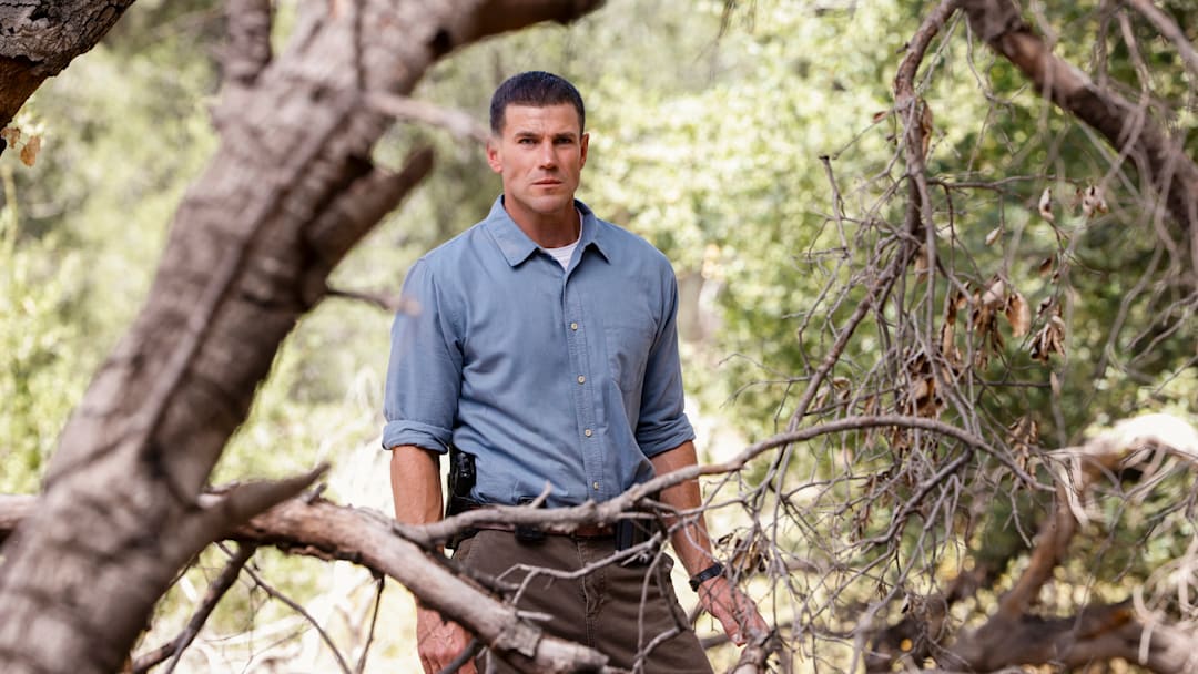 NCIS: Origins season 2 episode 1 – Pictured (L-R): Austin Stowell as Leroy Jethro Gibbs. Photo: Sonja Flemming/CBS ©2025 CBS Broadcasting, Inc. All Rights Reserved.