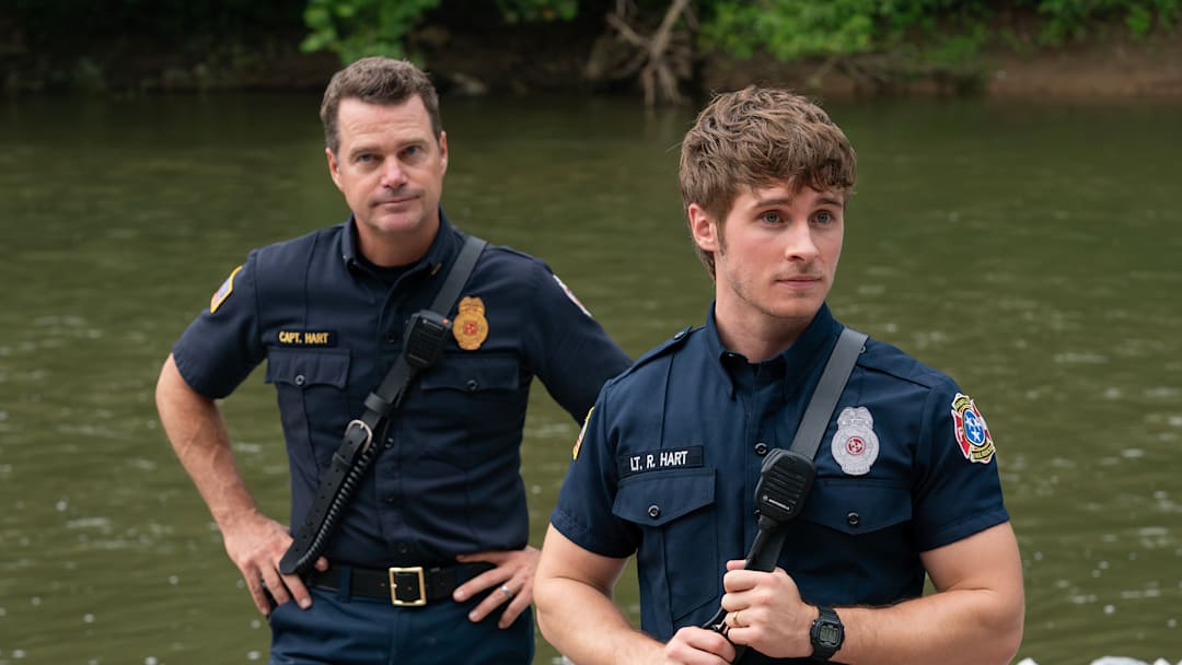 9-1-1: NASHVILLE on ABC. (Disney/Jake Giles Netter) 
CHRIS O'DONNELL, MICHAEL PROVOST